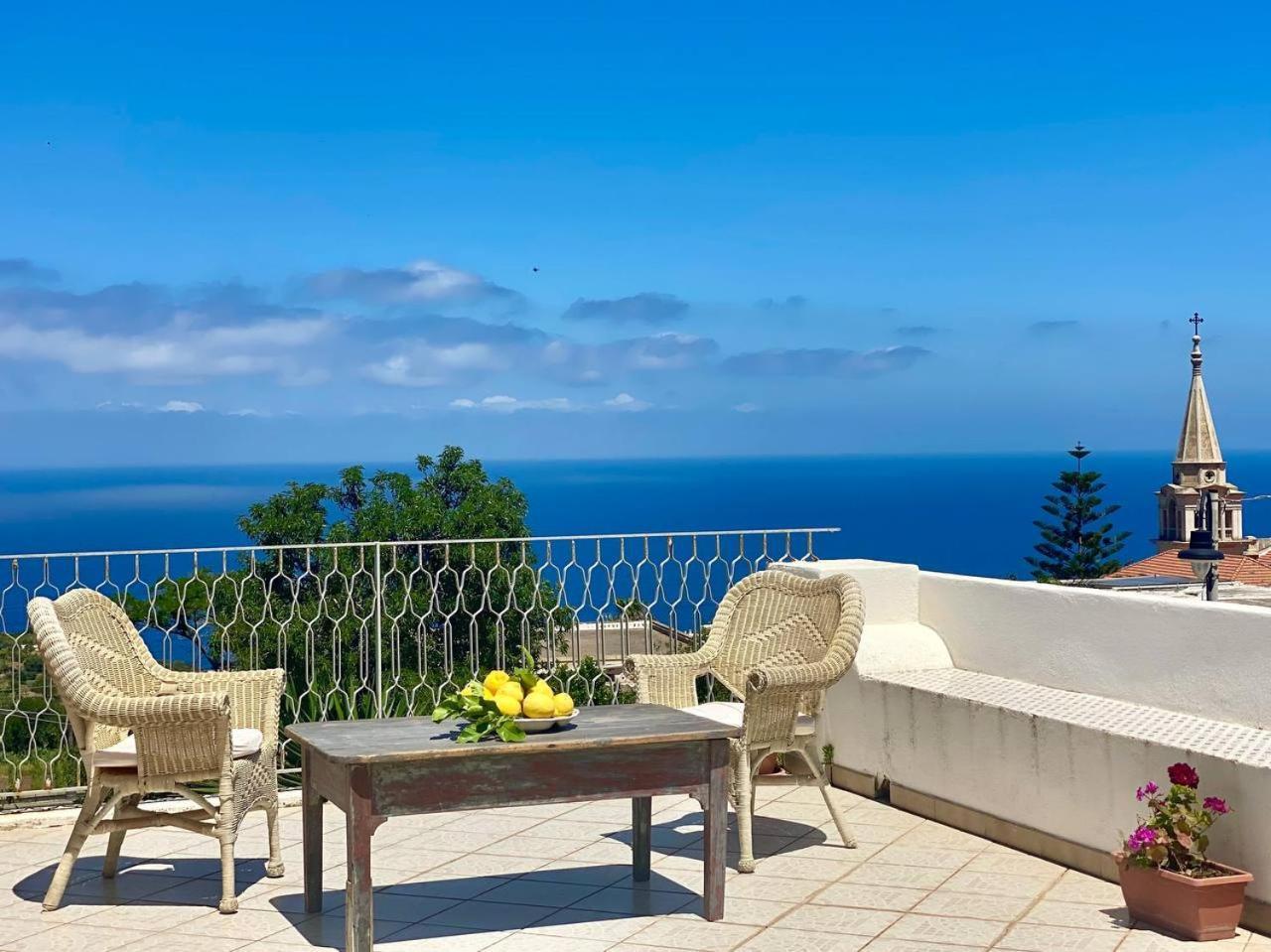 Вілла Casa Zagami Мальфа Екстер'єр фото